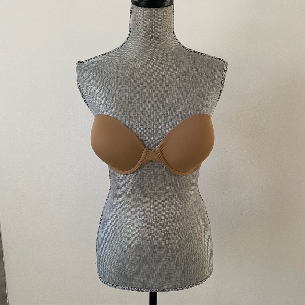 Harper Wilde nude strapless bra
